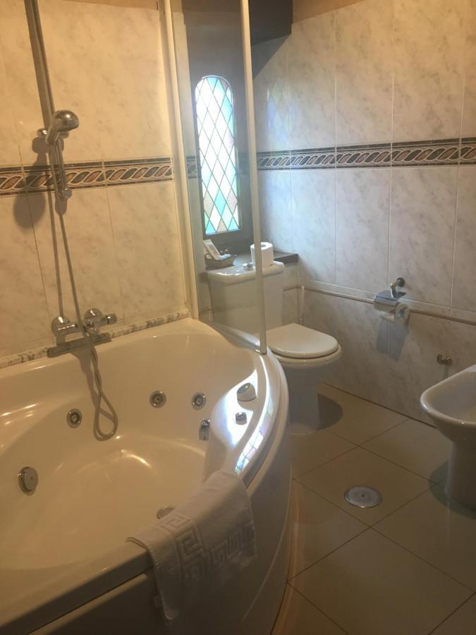 El Ama De Llaves Guest House Hontoria ภายนอก รูปภาพ